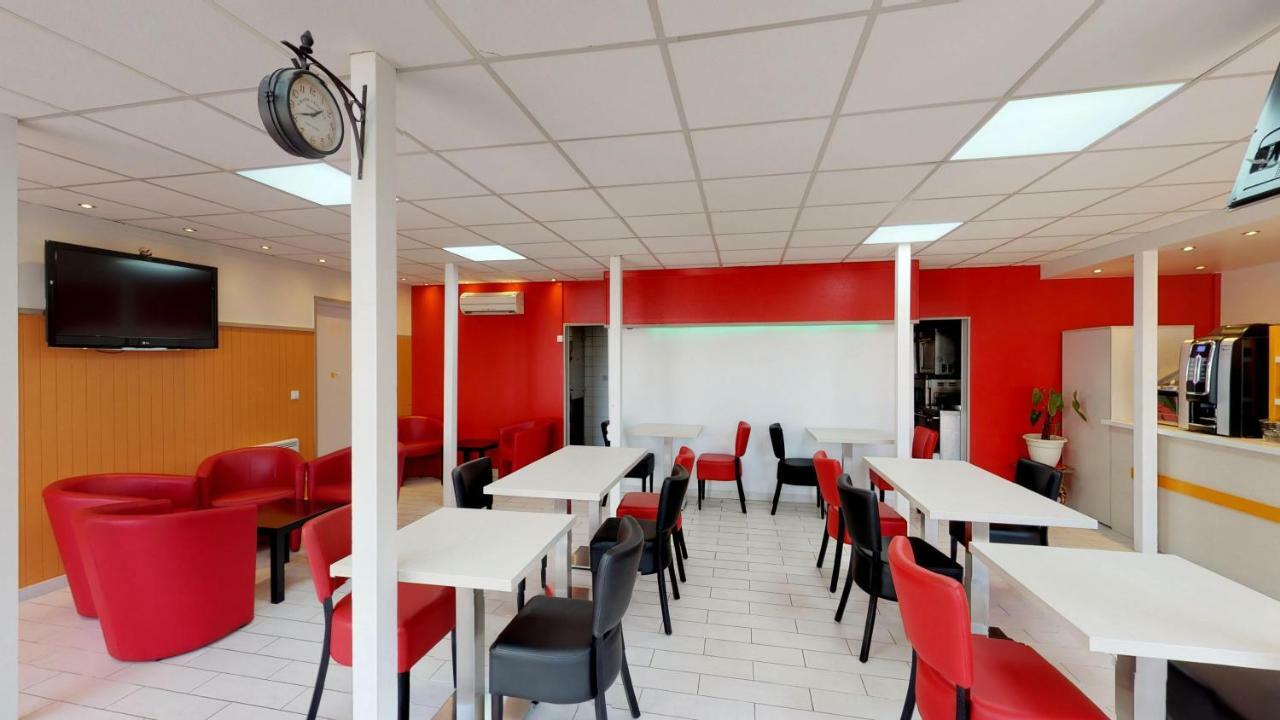 Kyriad Direct Acheres Exteriör bild